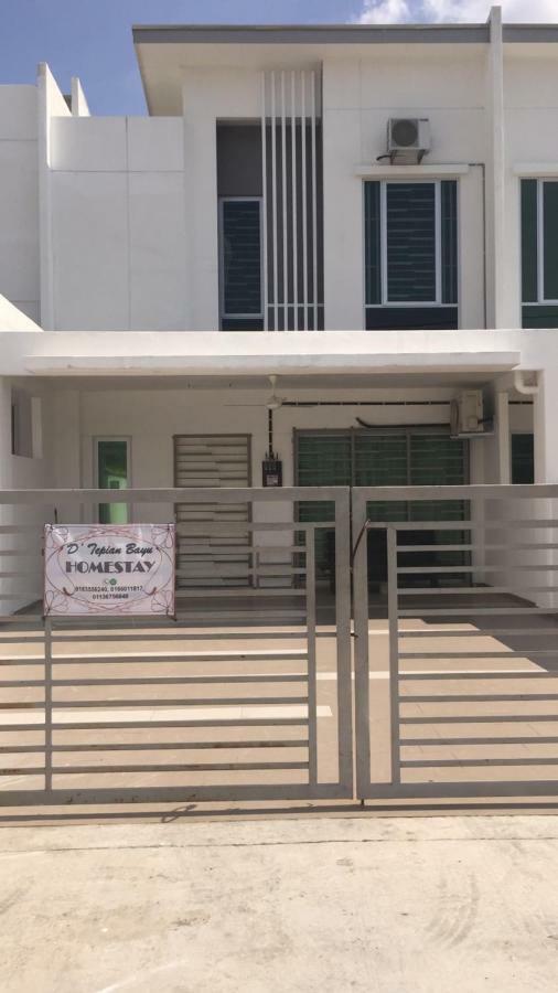 Homestay Dtepian Bayu Bandar Seri Impian Kluang Exterior photo